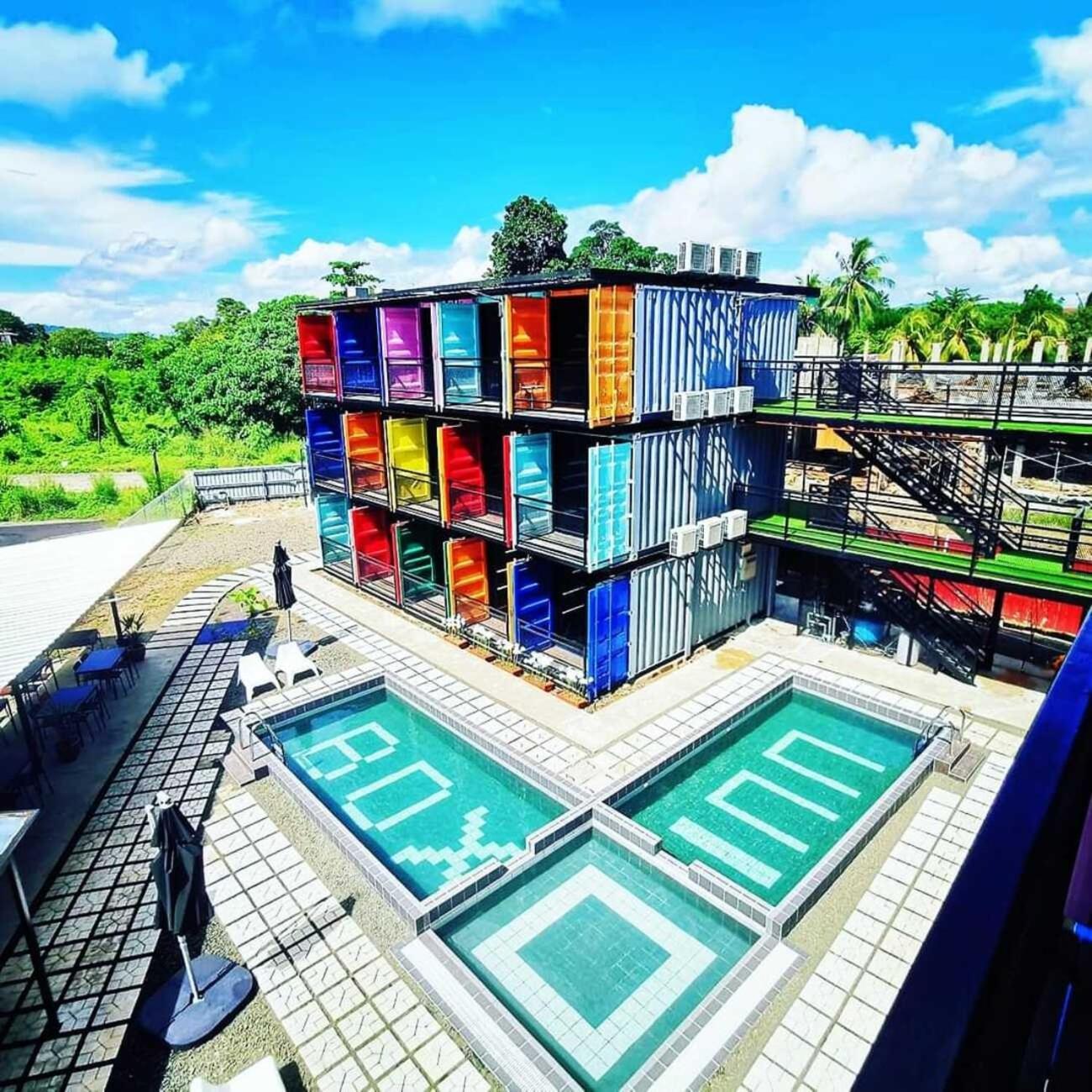 Boxinn The Kontena Home Semporna Esterno foto